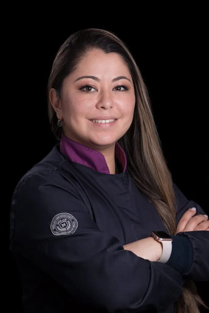 Professora Tatiane Hayakawa Tiburski - Nulab Cursos